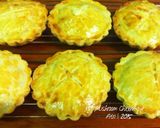 Foto langkah ke 5 dari resep Mushroom Chicken Pie.