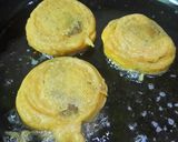 A picture of step 3 of Aloo Chop or Potato Croquettes.