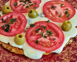 Foto del paso 3 de la receta: Pizza de zanahoria sin harina y en sartén 🥕 Sábado de pizza saludable, sin horno 🥕🥵🍕y ¡re fácil!