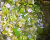 Foto del paso 2 de la receta: Pisto 🧅🌶🫑🥒🍆🥔