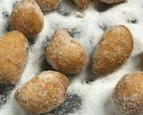 Foto del passaggio 4 della ricetta Zeppole di San Martino