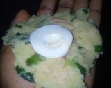A picture of step 7 of Crispy egg potato cutlet.