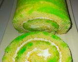 Foto langkah ke 7 dari resep Bolu gulung putih telur.