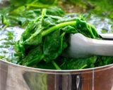 A picture of step 4 of ક્રીમી પાલક સૂપ (Creamed spinach Soup Recipe In Gujarati).