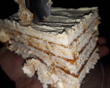 Foto del paso 5 de la receta: Torta de Galletas con Crema y Dulce De Leche
