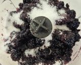Une image de l'étape 3 de Panna cotta aux mûres et graines de chia.