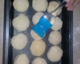 A picture of step 11 of Pizza Buns.