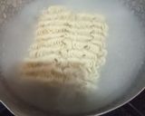 Foto langkah ke 1 dari resep Omelette mie.