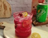 عکس مرحله 5 از دستور نوشیدنی ژله‌ای آلبالو🍒🍺🍷🍹