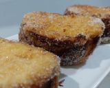 Foto del paso 12 de la receta: Torrija de brioche casero bañada en crema inglesa