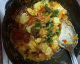 A picture of step 1 of Chicken fry karhai.