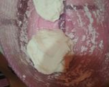 Foto langkah ke 3 dari resep Cimol tabur bon cabe anti meledak.