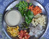 A picture of step 5 of Rava upma.