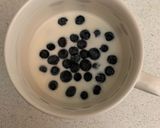 A picture of step 1 of The summer drink.