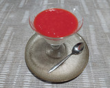 Foto del paso 2 de la receta: Copa de fresas con queso crema light sin azúcar