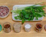 รูปขั้นตอนการทำที่ 1 ของ ลาบหมู ทำง่าย อร่อย แซ่บสะใจ