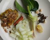 Foto langkah ke 1 dari resep Semur Ayam untuk Topping Mie Ayam.