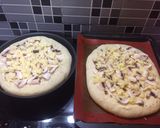 Foto langkah ke 3 dari resep Mushroom Pizza.