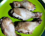 Foto langkah ke 2 dari resep Ayam goreng saos mentega.