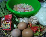 Foto langkah ke 1 dari resep Kwetiaw Kuah Seblak.