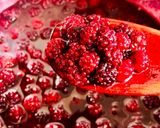 Hình bước làm 2 của món 💚 Bánh Mì Sữa Chấm Siro Redberry Tươi