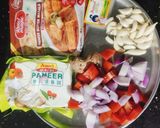 પનીર બટર મસાલા (Paneer Butter Masala Recipe In Gujarati) રેસીપી સ્ટેપ2ફોટો