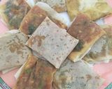 Foto langkah ke 4 dari resep Martabak telur daging.