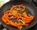 A picture of step 3 of Stir-fry chicken and vegetables.