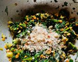 A picture of step 7 of Lentil DalSpinach.