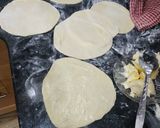 صورة لخطوة 3 من وصفة كرواسون مالح 🥐🥐1