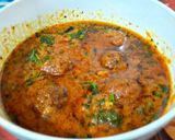 A picture of step 6 of Gulabjamun kofta curry.