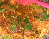 Hình bước làm 7 của món Khô gà lá chanh