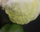 A picture of step 1 of Cabbage and capsicum sabzi.