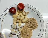A picture of step 2 of Paneer kohlapori.