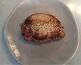 Foto del paso 2 de la receta: Lomo de atún con salsa de soja