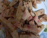 A picture of step 1 of Fried Plain Dhokla (without sugar) with veggies and Sauce.
