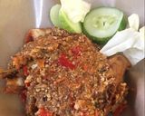 Foto langkah ke 5 dari resep Ayam gepuk sambel mede bu dotz 😜.