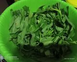 Foto langkah ke 1 dari resep Tumis Kangkung Jagung Bakso.