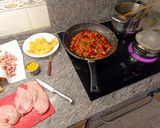 Foto del paso 1 de la receta: Arroz a las 7 delicias y pechuga de pollo estresado