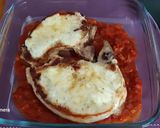 Foto del paso 6 de la receta: Chuleta de cerdo con salsa de tomate y queso gorgonzola