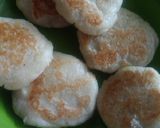 Foto langkah ke 4 dari resep Wingko babat teflon enak.