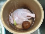 เป็ดตุ๋นมะนาวดอง
