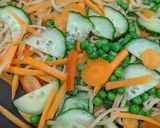 A picture of step 5 of Salmon Noodle Salad.