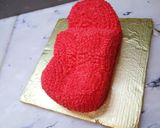 A picture of step 5 of 4&10pounds red car is ready to go pineapple cake.
