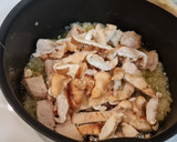 Foto del paso 3 de la receta: Pollo con setas y nueces al pesto