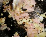 Foto del paso 1 de la receta: Salsa blanca de jamón, queso y Cebolla
