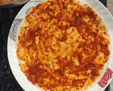 A picture of step 4 of Cheesy pan pizza.