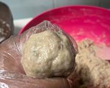 Foto langkah ke 2 dari resep Bakso ayam goreng merekah.