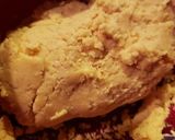 A picture of step 2 of Mango custard cookies.