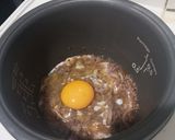 รูปขั้นตอนการทำที่ 2 ของ ข้าวหน้าเนื้อเทอร์ ไข่ออนเซ็น #หม้อไฟฟ้า #ทำง่ายๆ